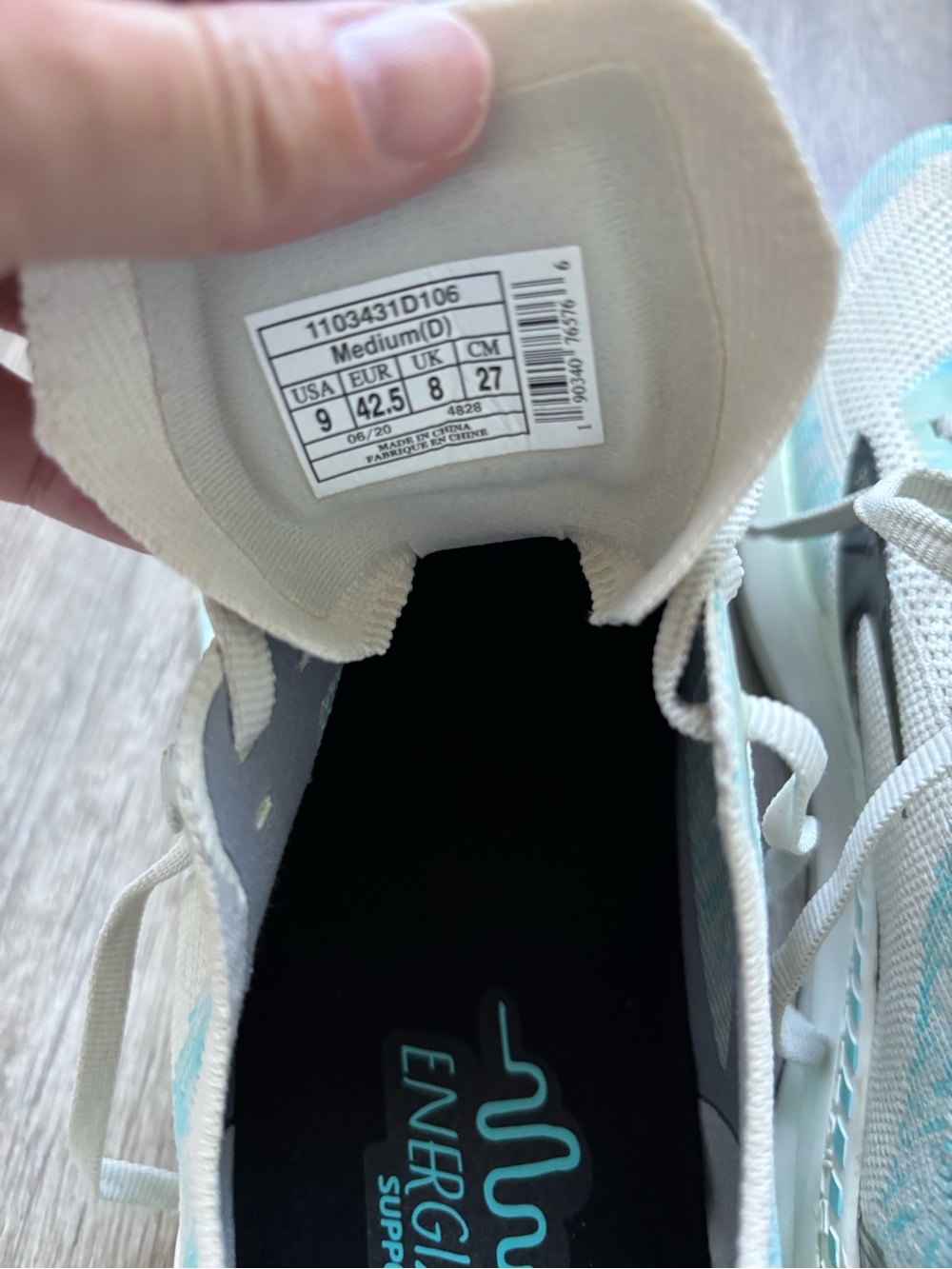 NEW Brooks Bedlam 3 White
Light Blue Running Shoes
Sneakers Women’s Size 9 - Picture 4 of 4